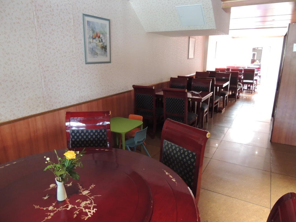 Hotel Am Flughafen Cologne Extérieur photo